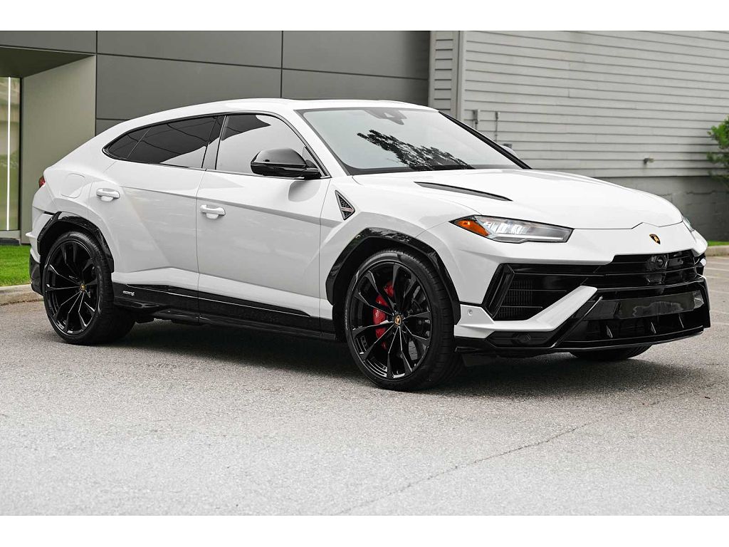 2024 Lamborghini Urus S