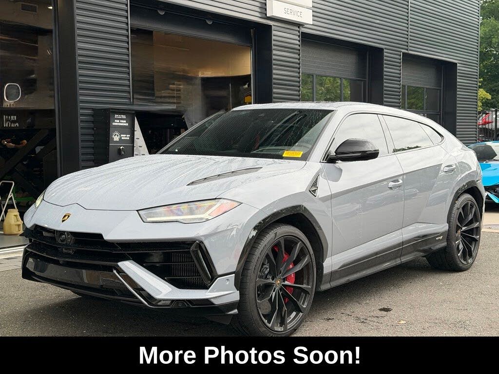 2024 Lamborghini Urus S
