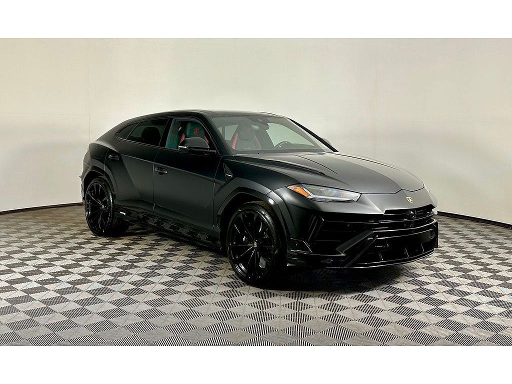 2024 Lamborghini Urus S
