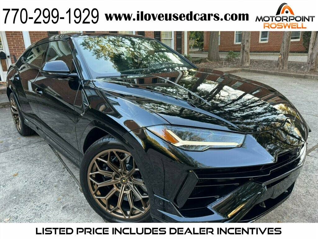 2023 Lamborghini Urus S