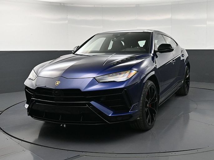 2023 Lamborghini Urus S