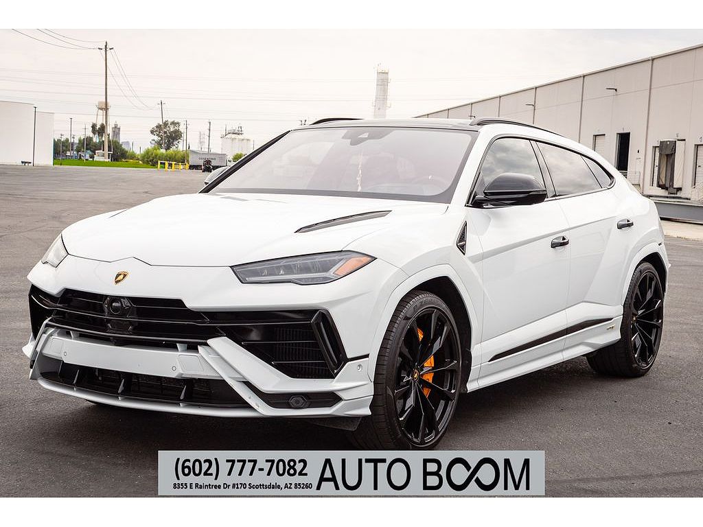 2023 Lamborghini Urus S