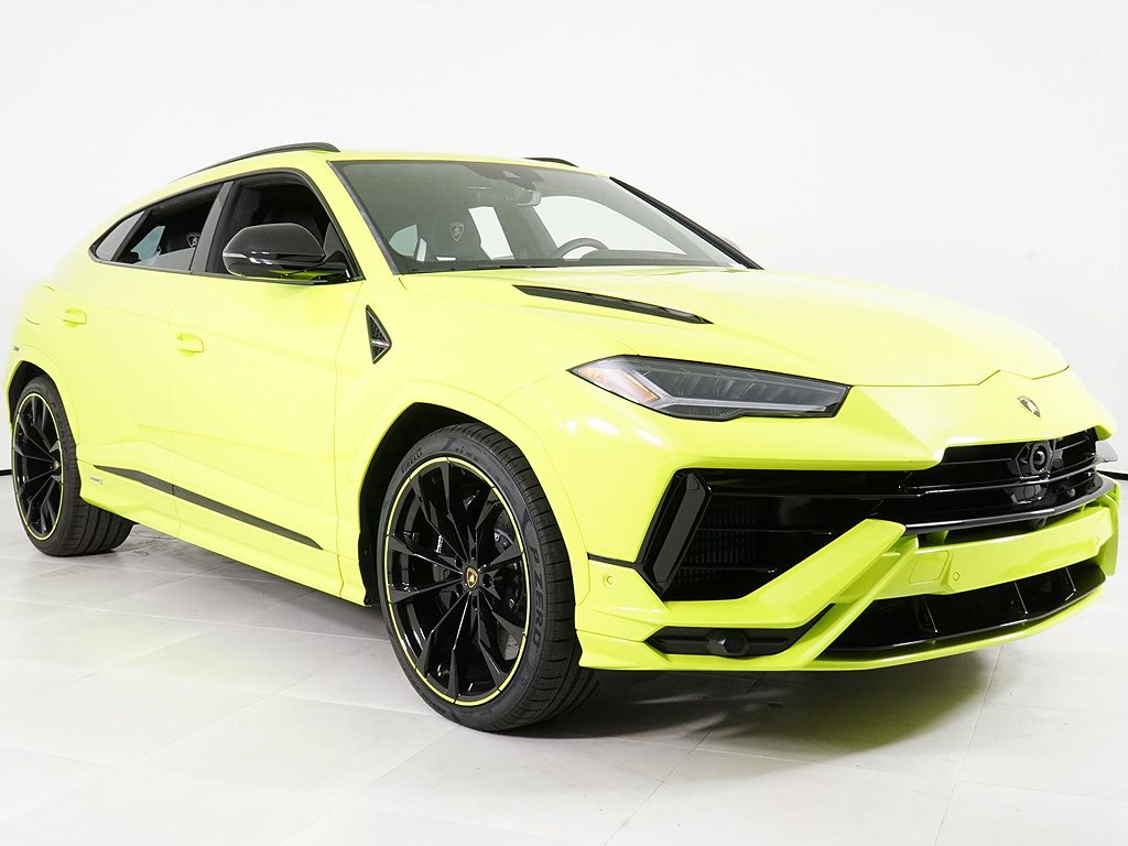 2024 Lamborghini Urus S