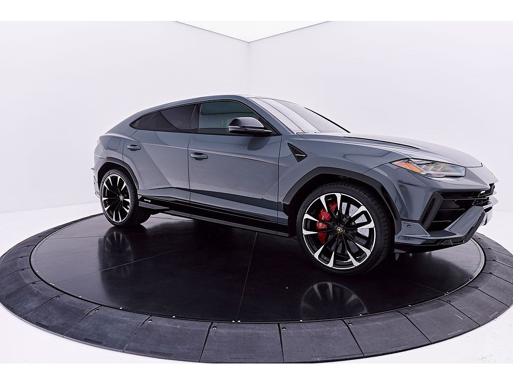 2023 Lamborghini Urus S