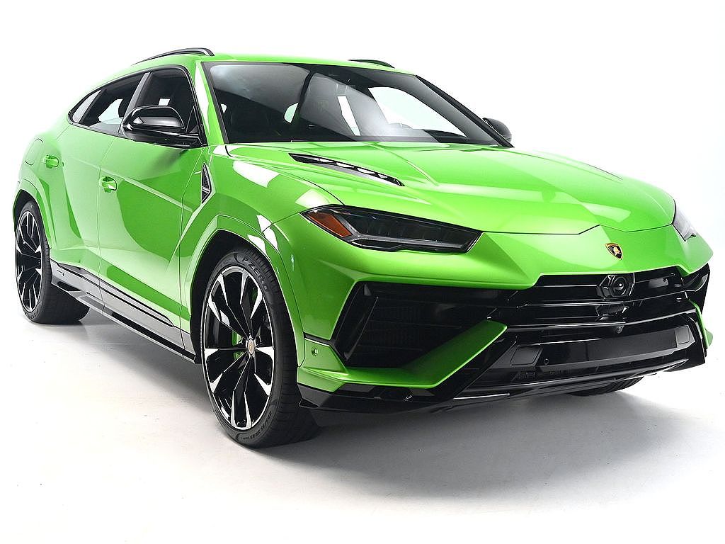 2023 Lamborghini Urus S
