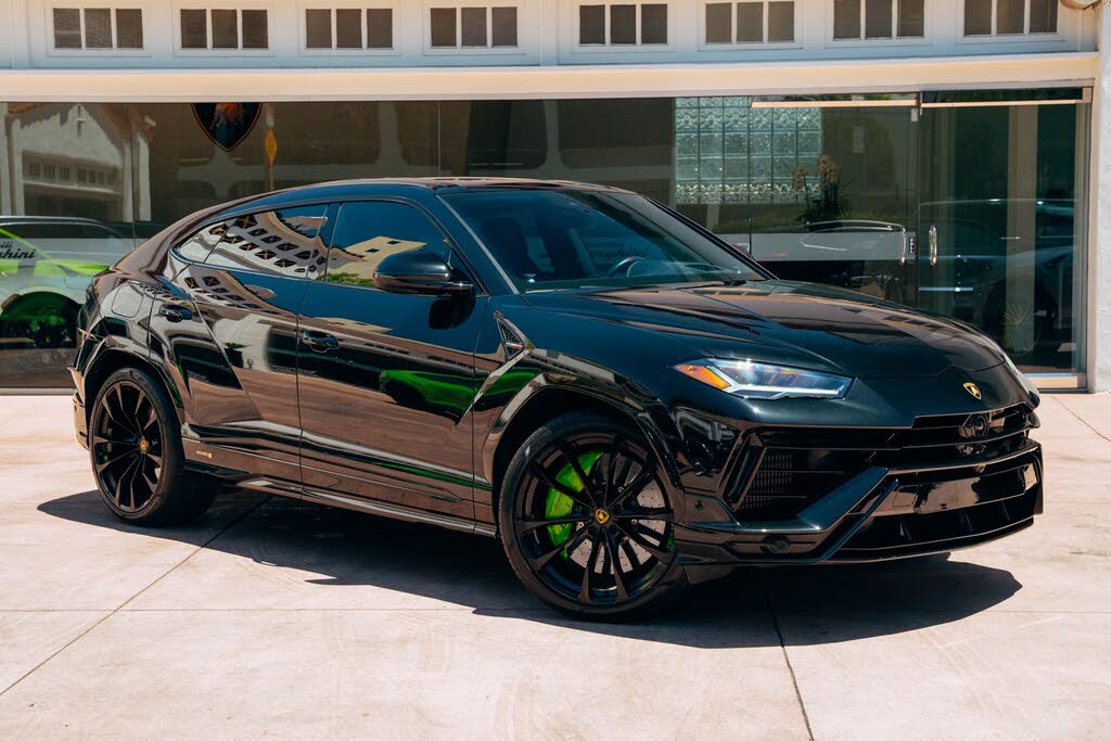 2024 Lamborghini Urus S