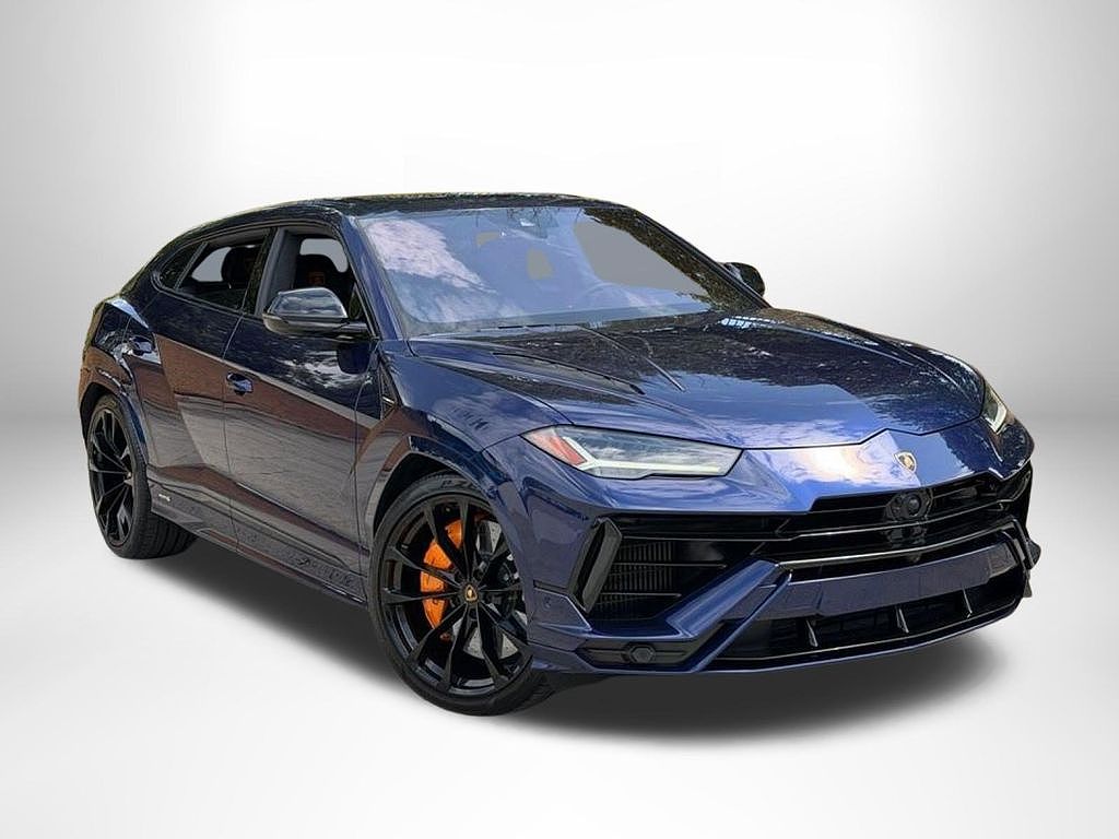 2023 Lamborghini Urus S