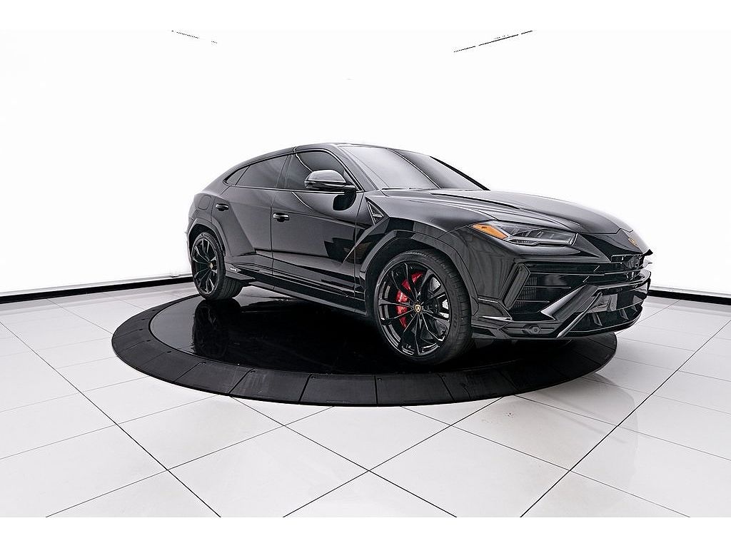 2024 Lamborghini Urus S