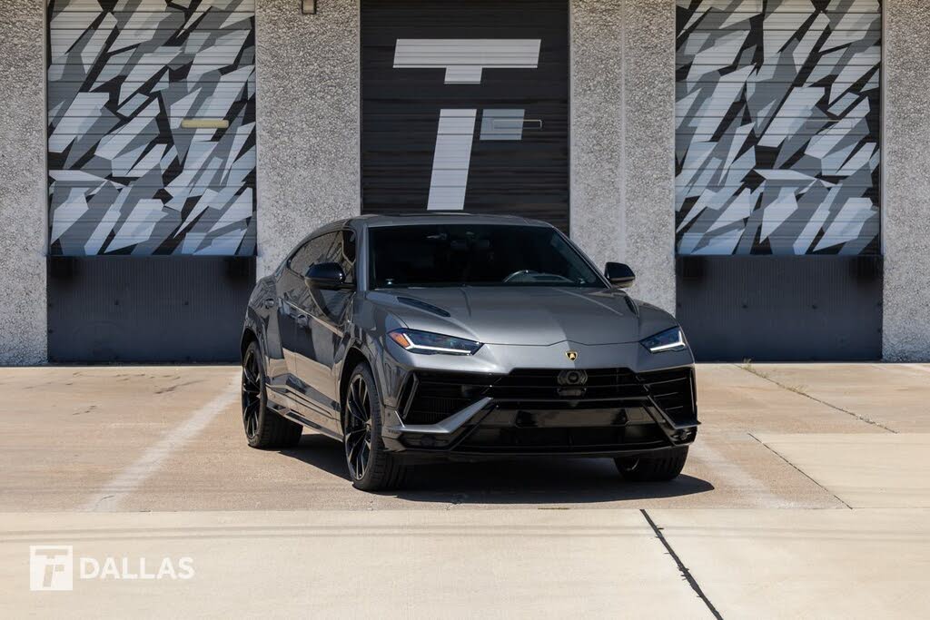 2024 Lamborghini Urus S