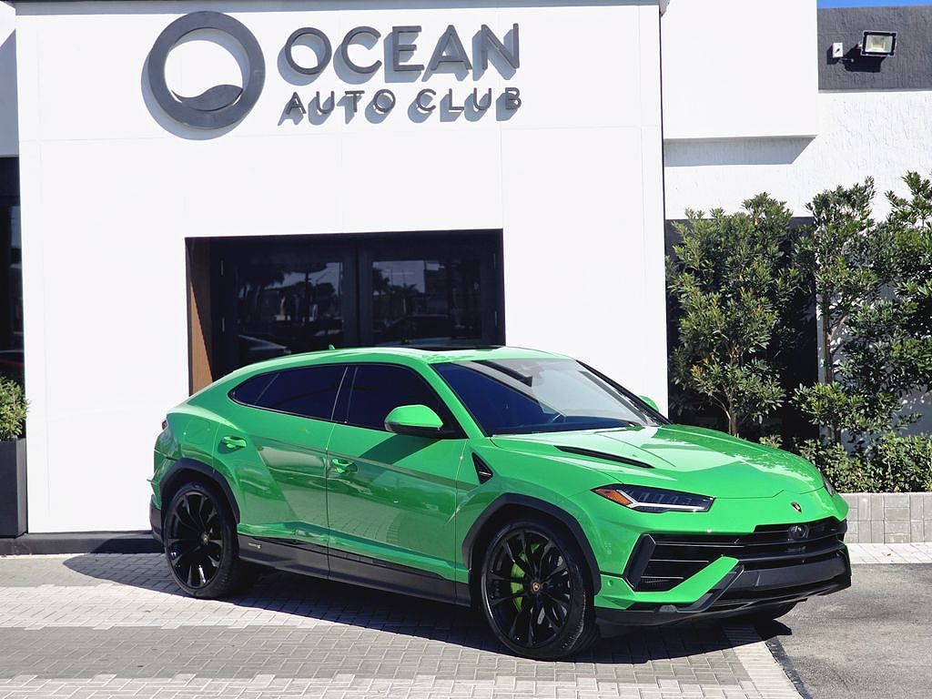 2024 Lamborghini Urus S