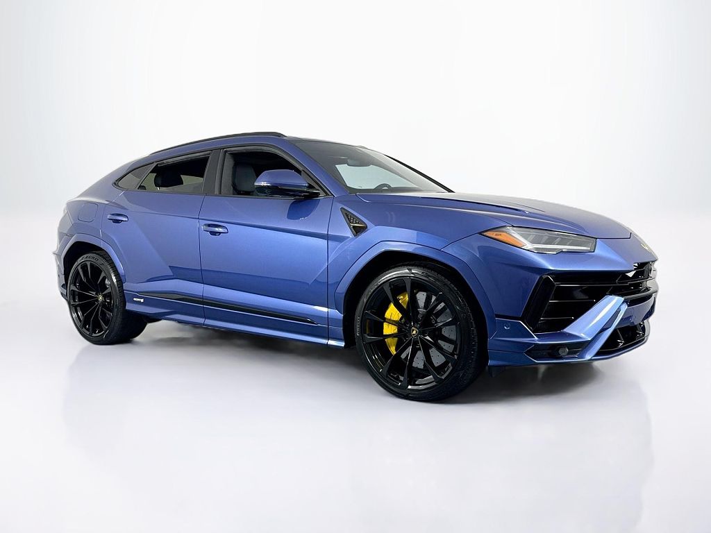 2024 Lamborghini Urus S