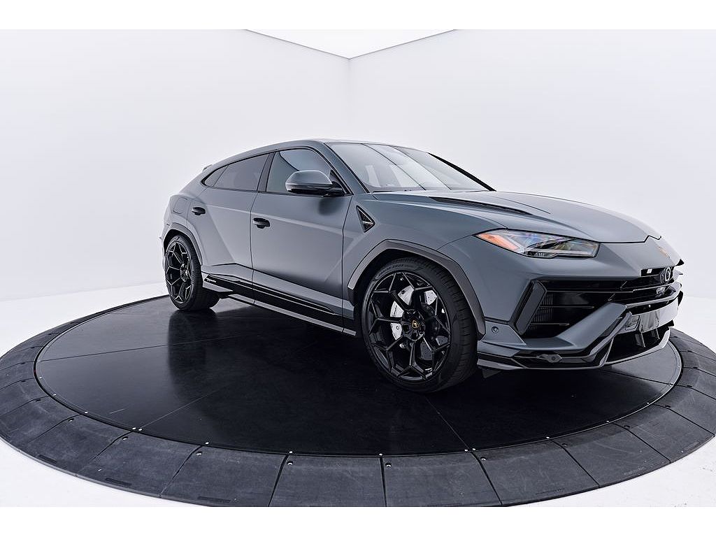 2023 Lamborghini Urus Performante