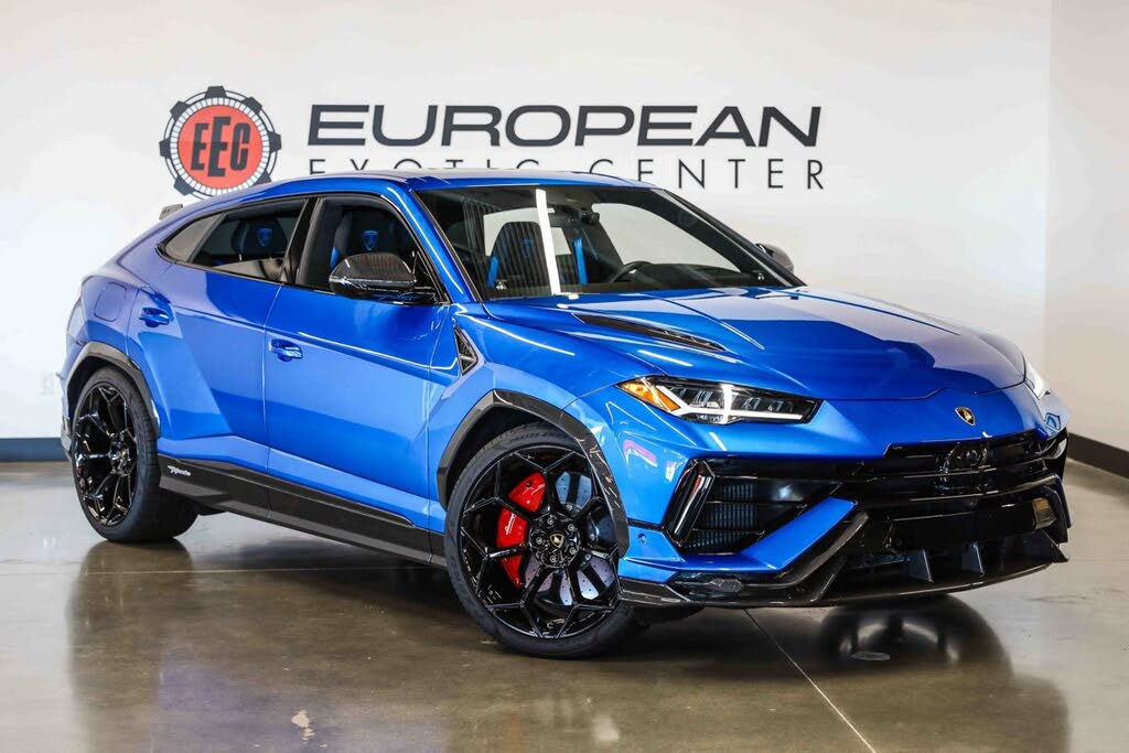 2023 Lamborghini Urus Performante