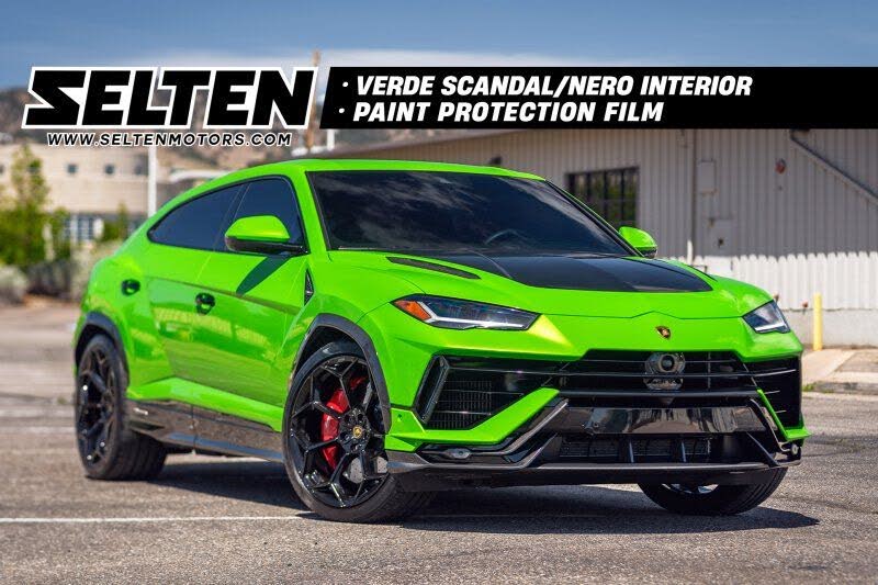 2024 Lamborghini Urus Performante