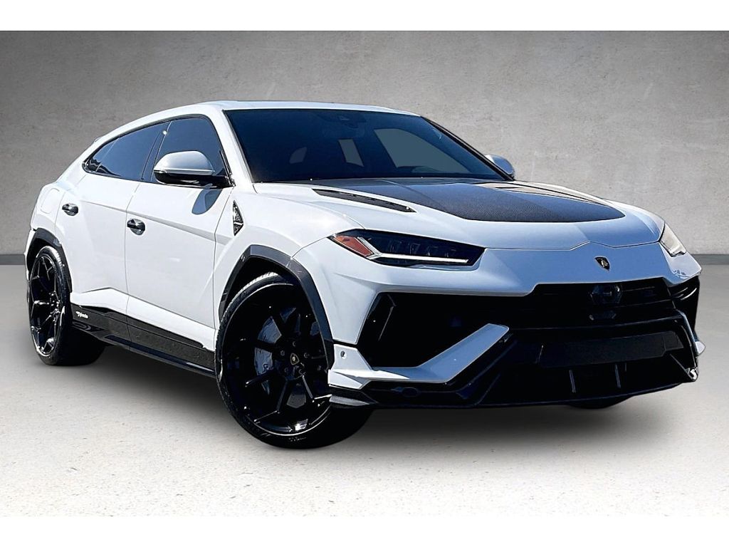 2023 Lamborghini Urus Performante