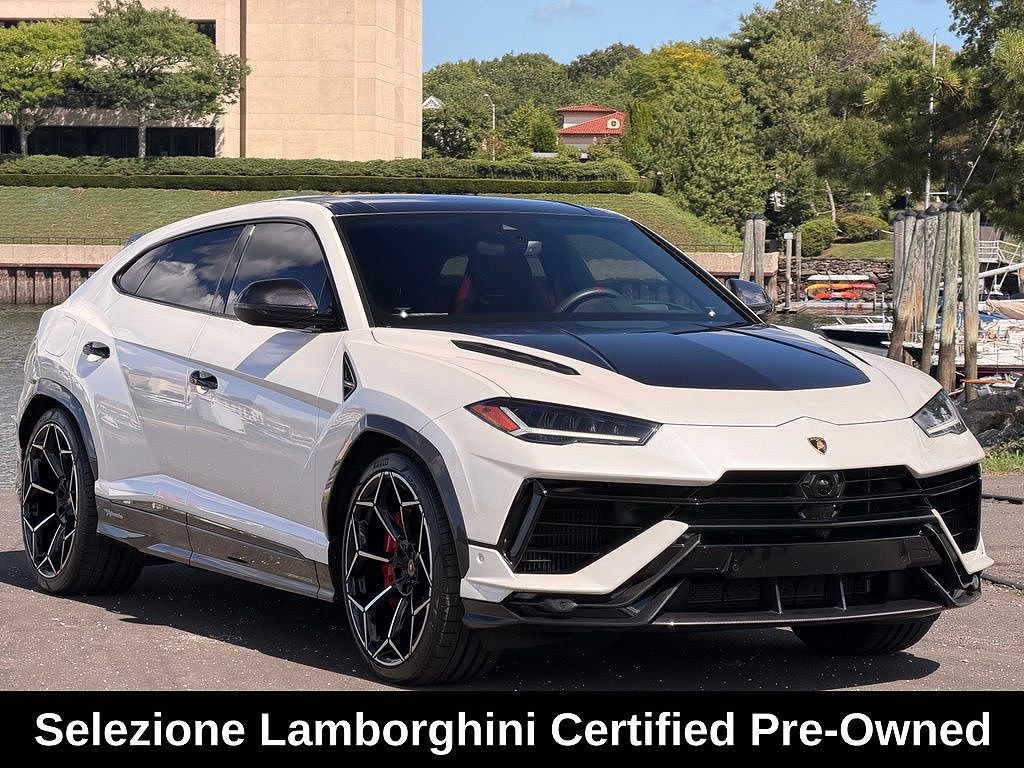2024 Lamborghini Urus Performante
