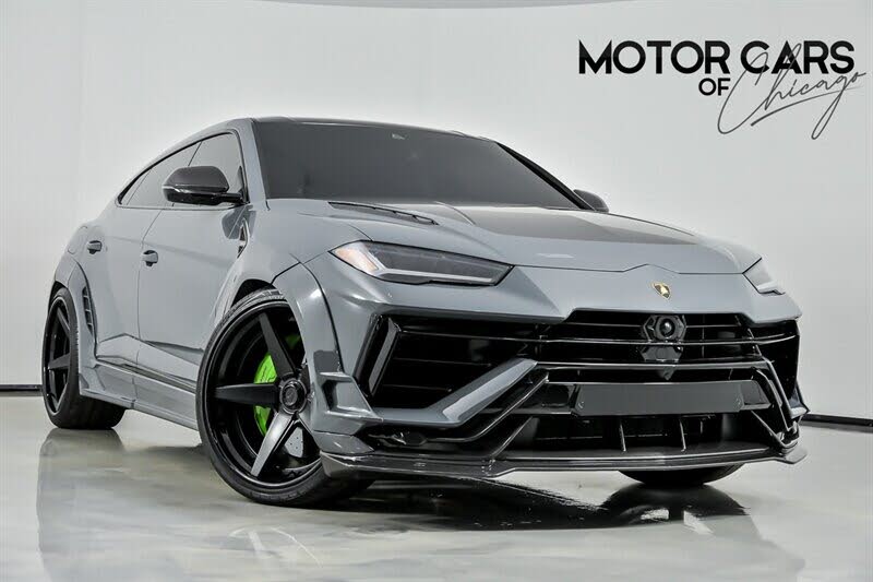 2024 Lamborghini Urus Performante