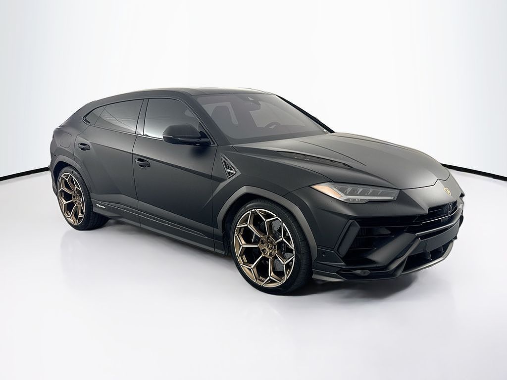 2023 Lamborghini Urus Performante
