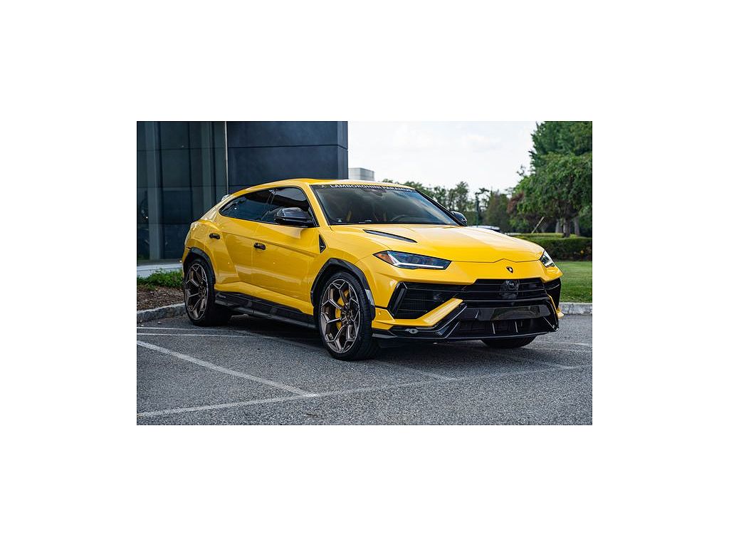 2024 Lamborghini Urus Performante
