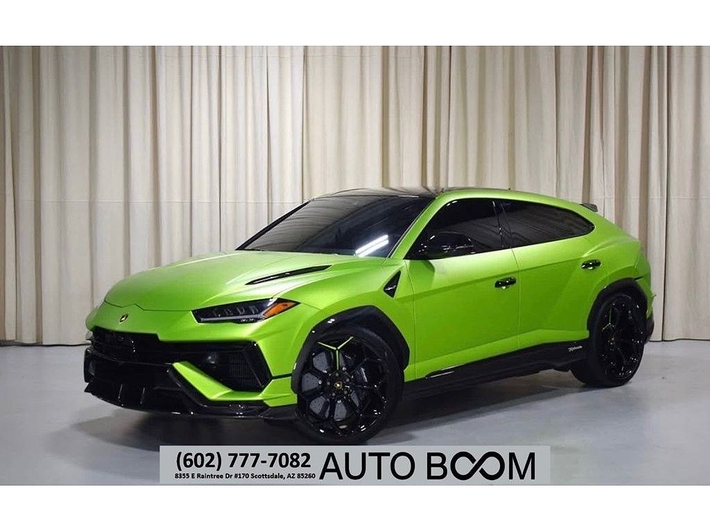 2023 Lamborghini Urus Performante