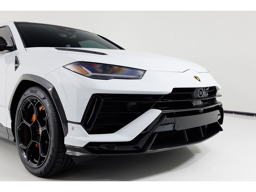 2024 Lamborghini Urus Performante