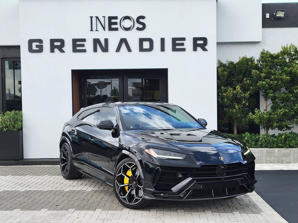 2023 Lamborghini Urus Performante
