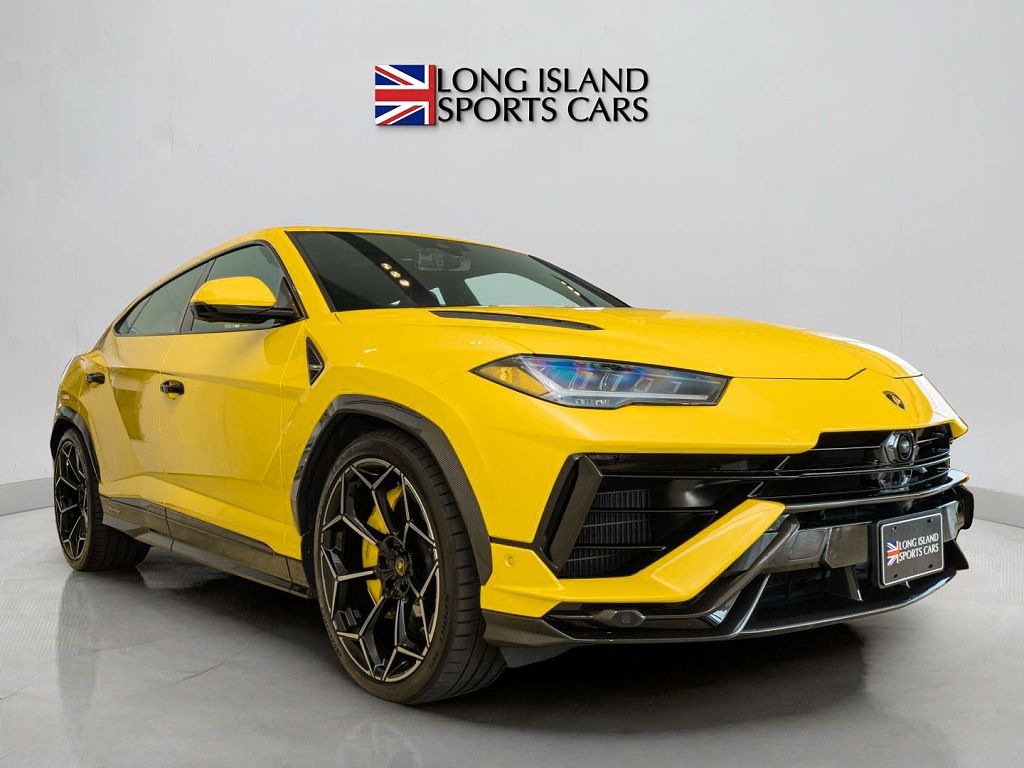 2024 Lamborghini Urus Performante