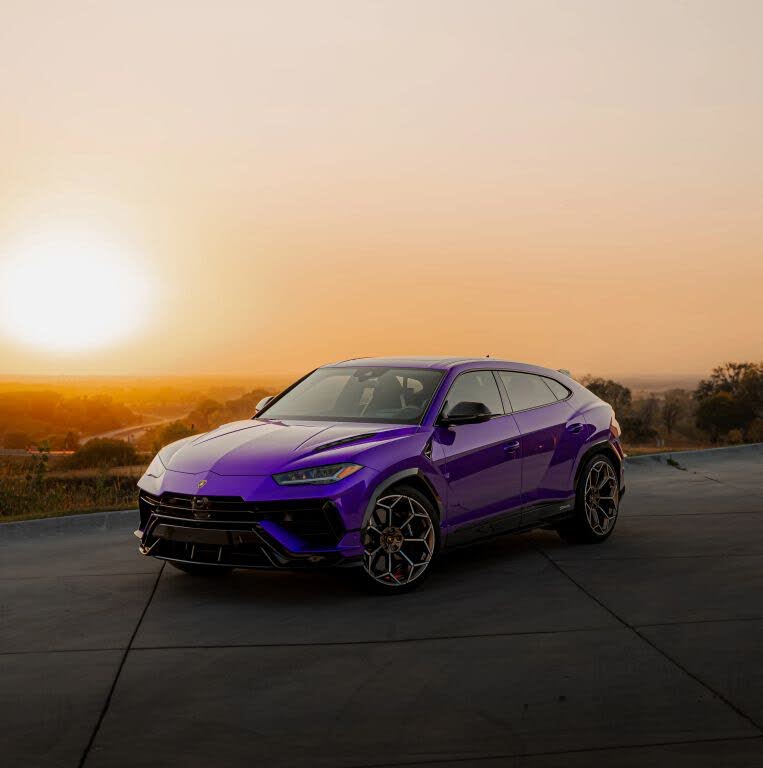 2024 Lamborghini Urus Performante