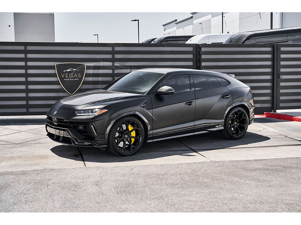 2024 Lamborghini Urus Performante