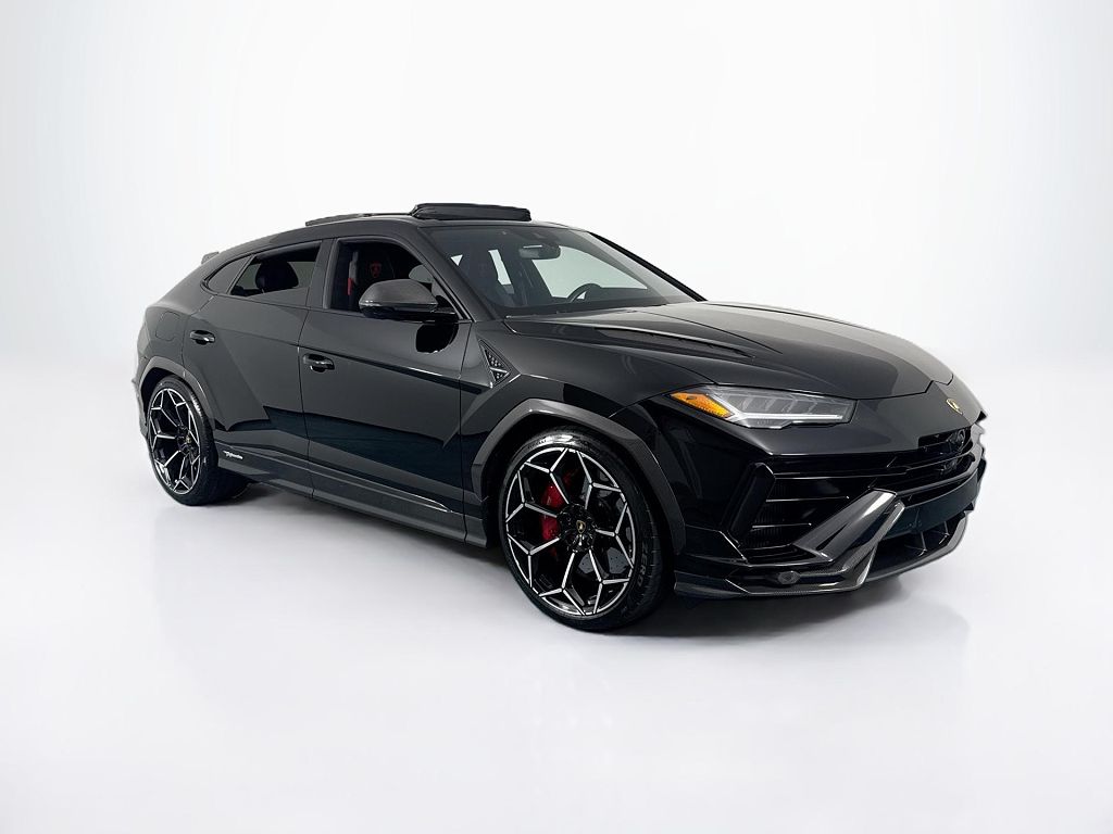 2023 Lamborghini Urus Performante
