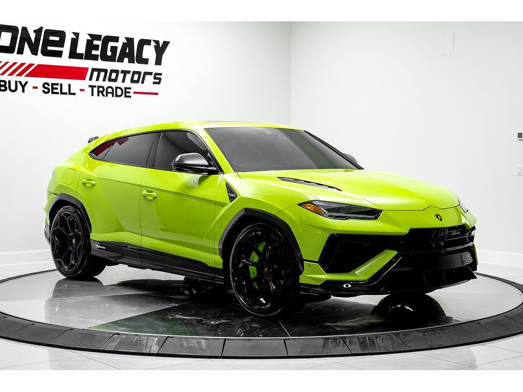 2023 Lamborghini Urus Performante