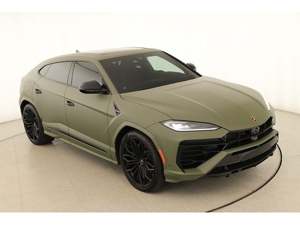 2025 Lamborghini Urus SE