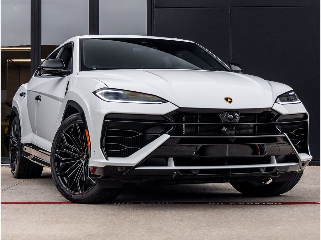 2025 Lamborghini Urus SE