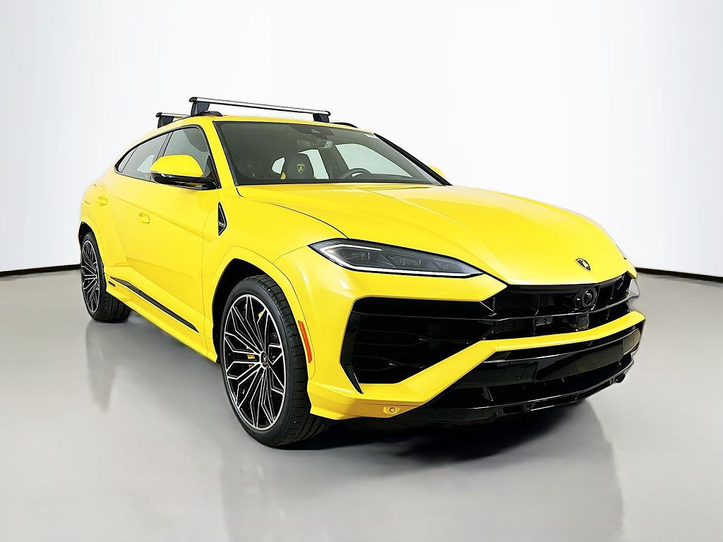 2025 Lamborghini Urus SE
