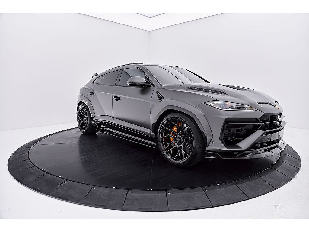 2025 Lamborghini Urus SE