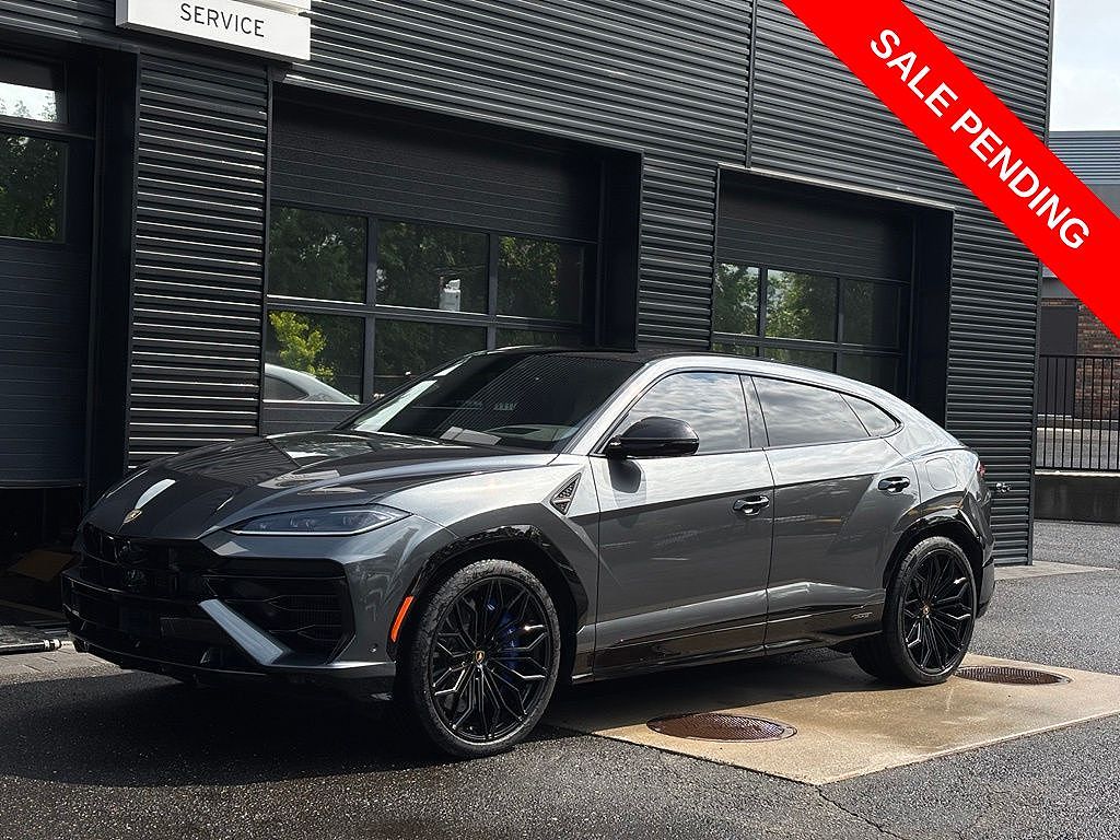 2025 Lamborghini Urus SE