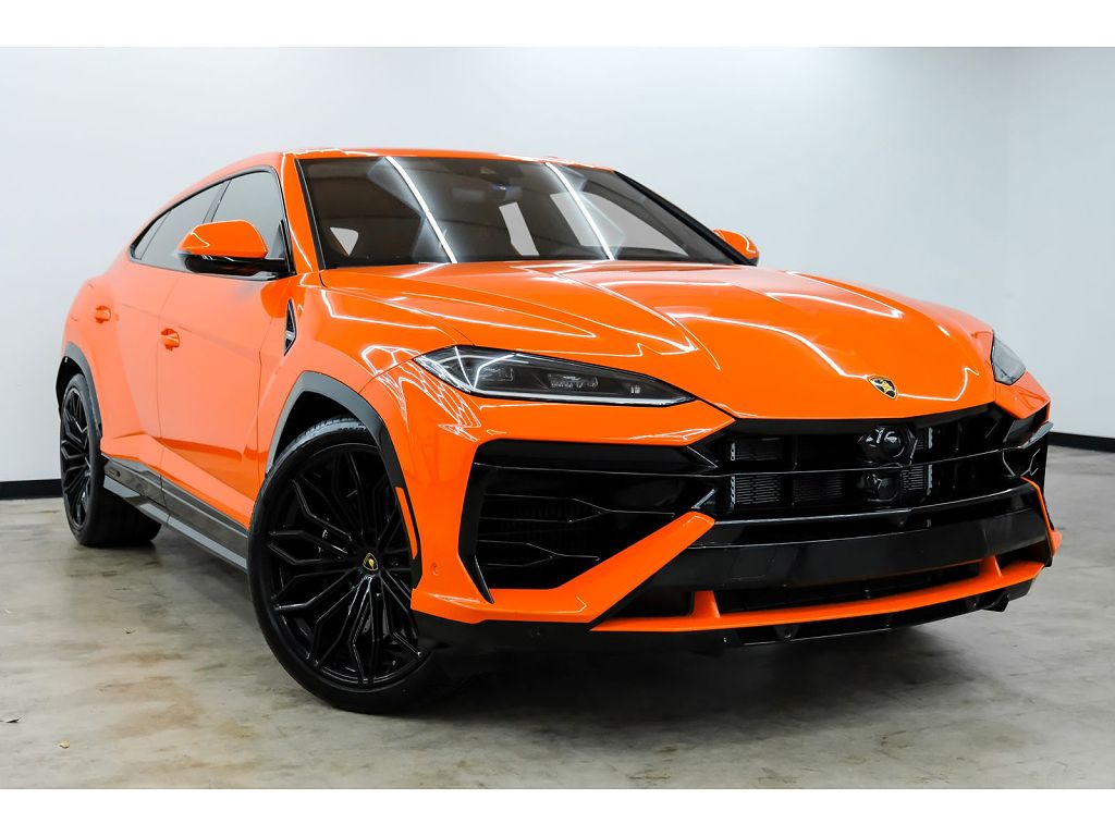 2025 Lamborghini Urus SE