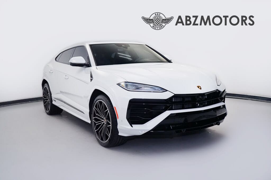 2025 Lamborghini Urus SE
