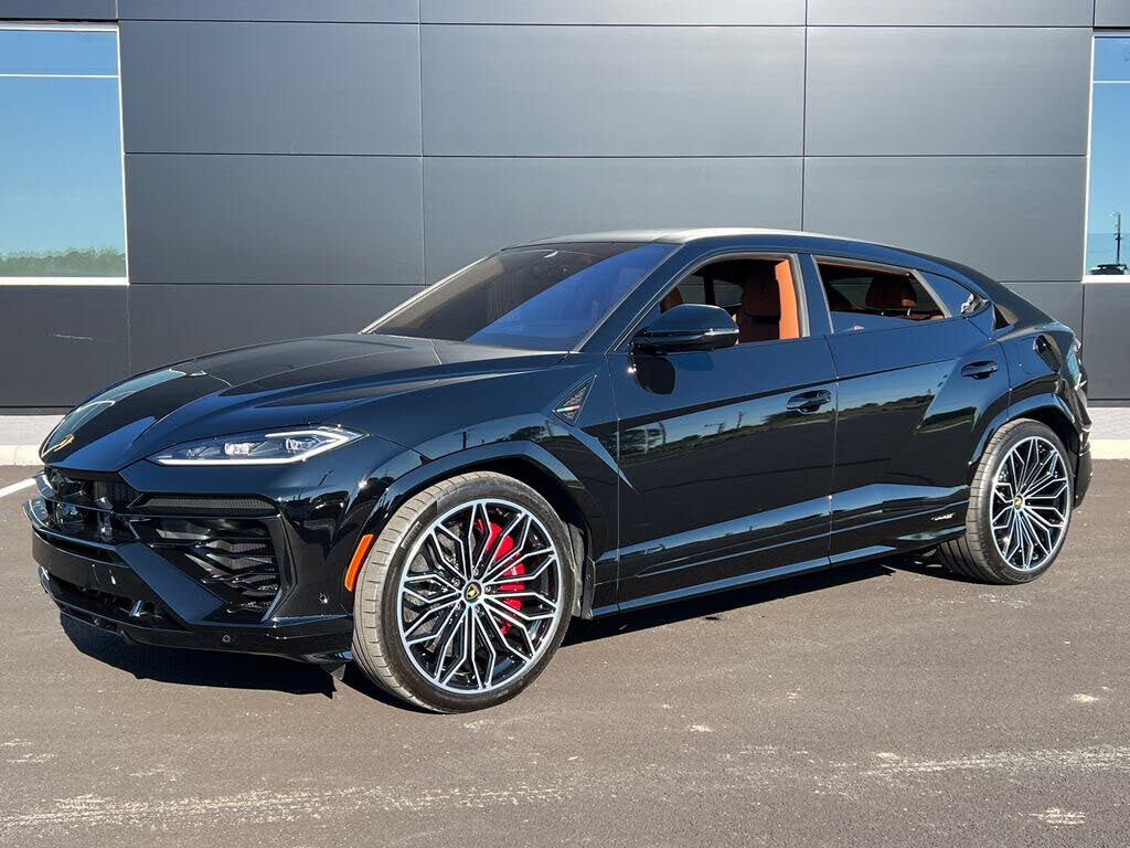 2025 Lamborghini Urus SE