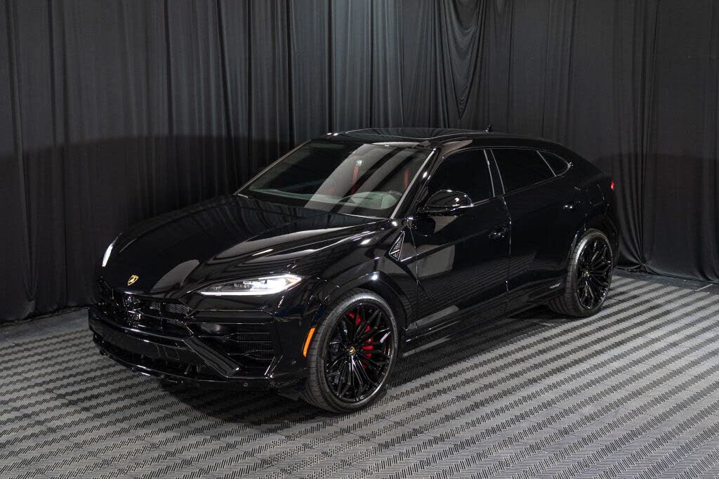 2025 Lamborghini Urus SE